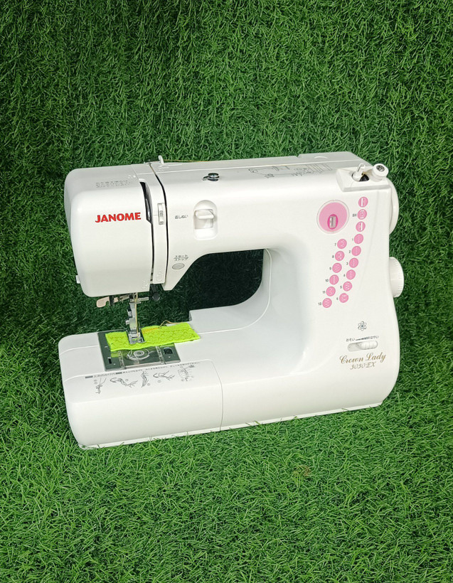 چرخ خیاطی ژانومه تایوانی GRAUN LADY 3030EX
