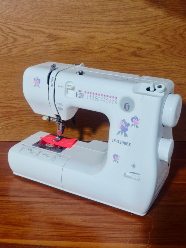 چرخ خیاطی ژانومه تایوانی GRAUN LADY 3030EX